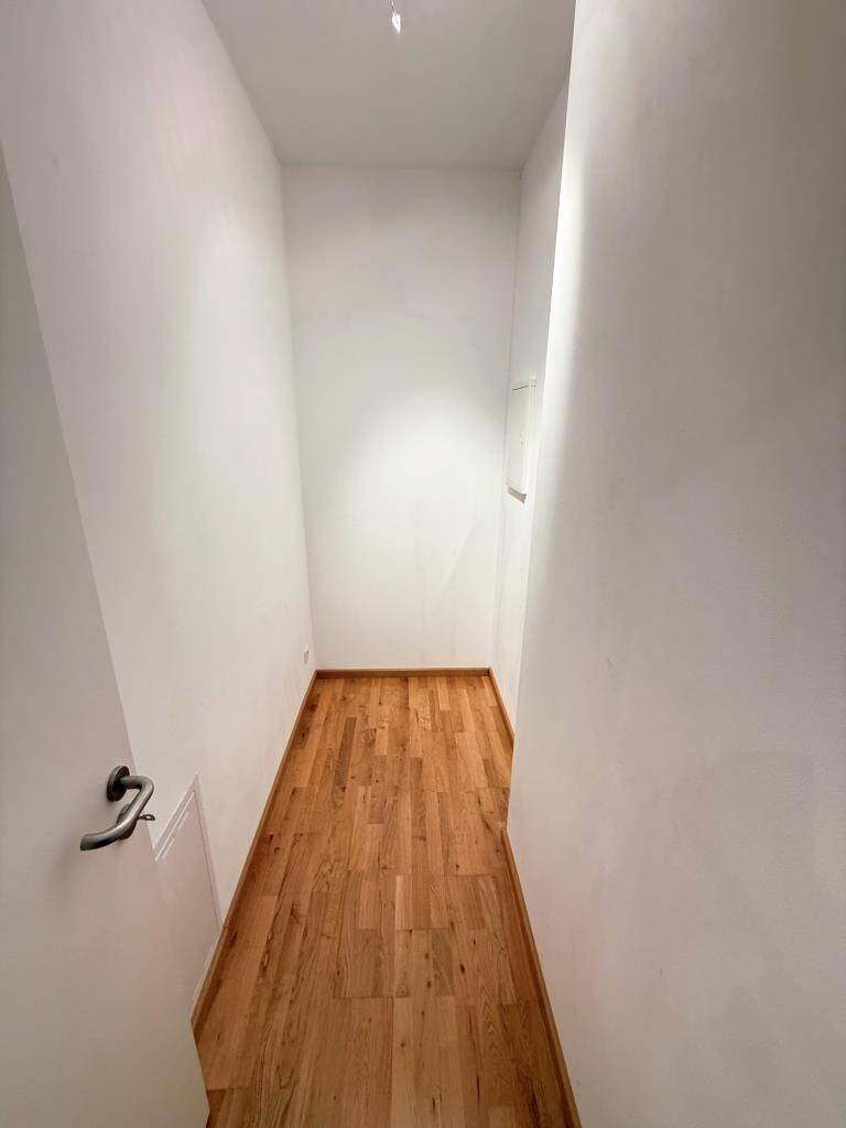 Großzügiges 1 - Zimmer Apartment in bester Lage am Galgenberg – Regensburg – Vorschaubild 6