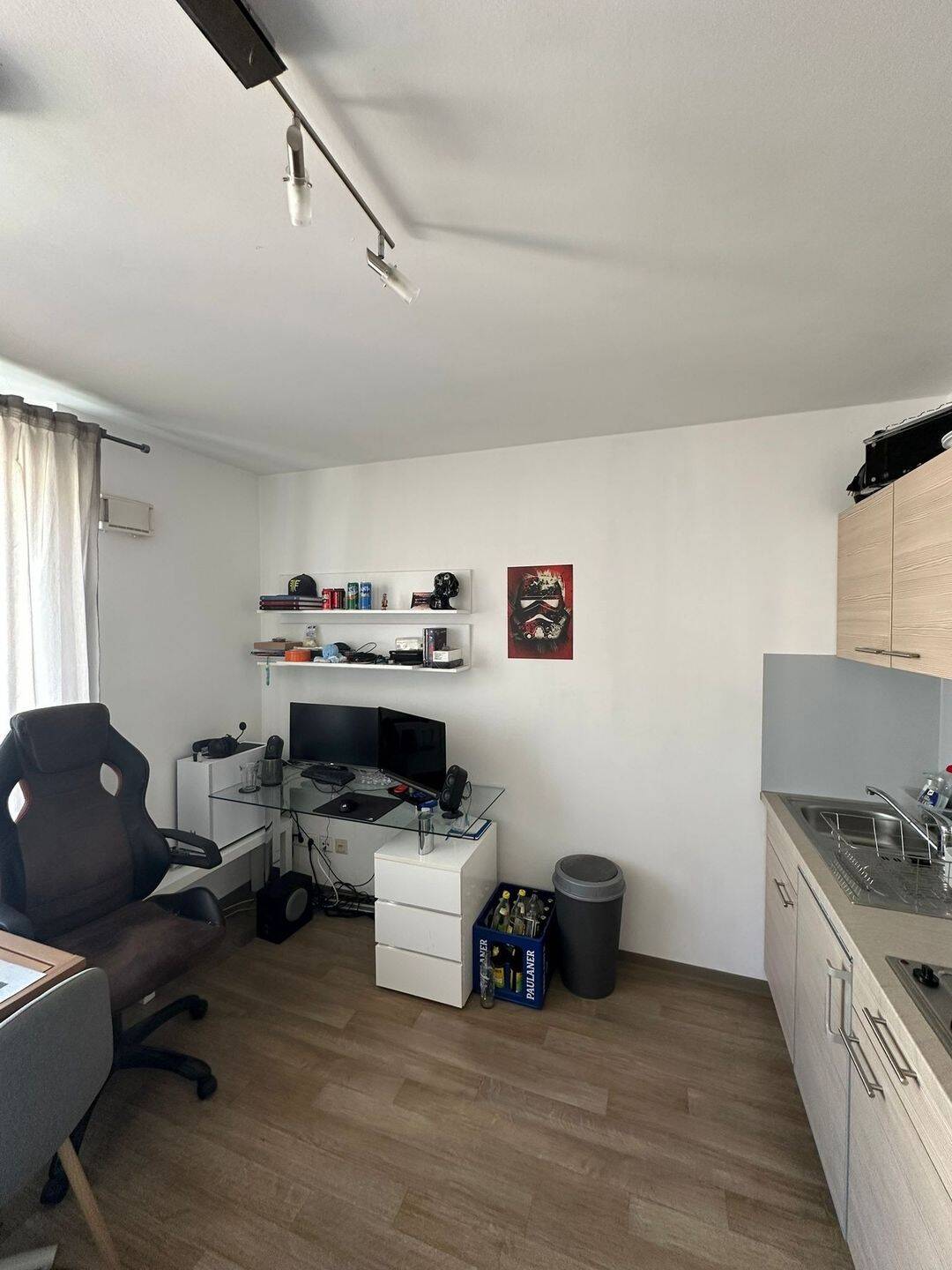 Möbliertes Studentenapartment mit Einbauküche – Nürnberg – Vorschaubild 2