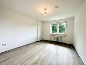 Bezaubernde Wohnung endlich wieder frei - Wärmepumpe vorhanden – 44309 Dortmund – Vorschaubild 2