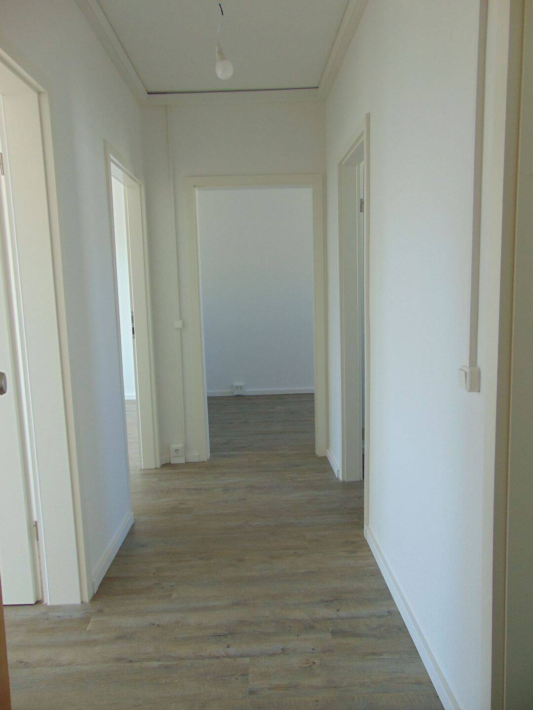RENOVIERTE 3-ZIMMER-WOHNUNG IN STRALSUND (KNIEPER WEST)