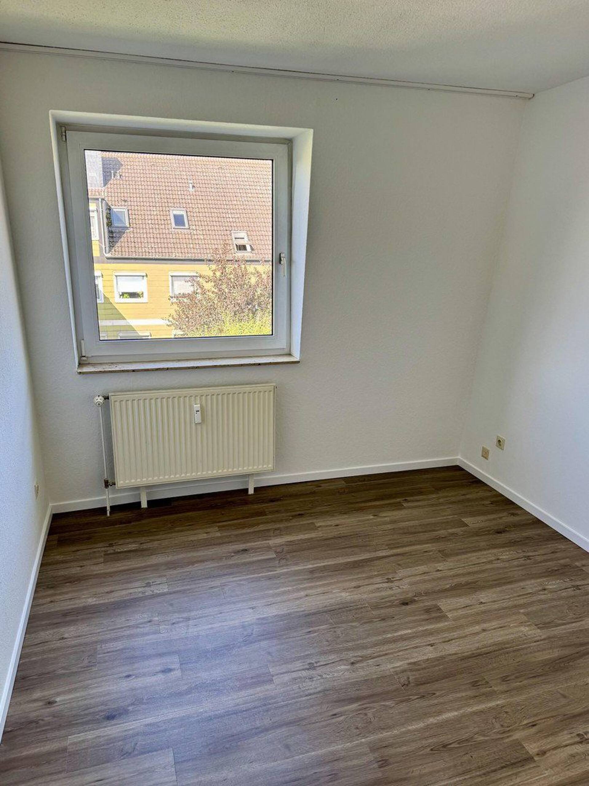 Dachgeschosswohnung in 38304 Wolfenbüttel mit 102 m² kaufen