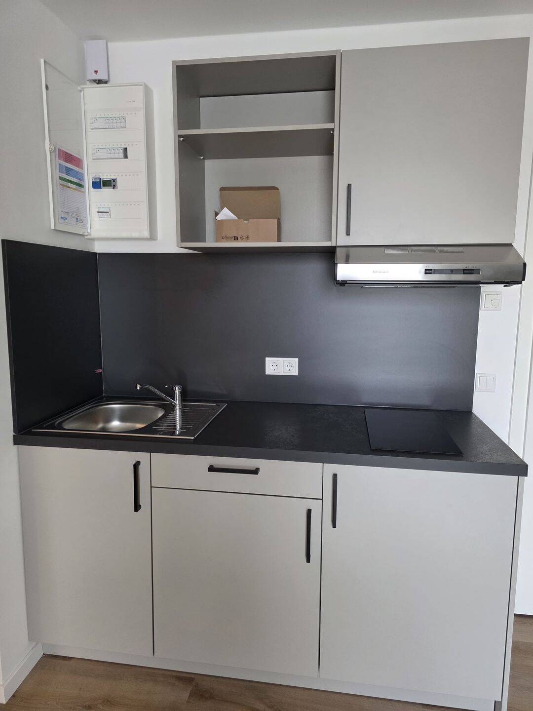 1-Zimmer vollmöbliertes Studentenapartment – Erlangen – Vorschaubild 6