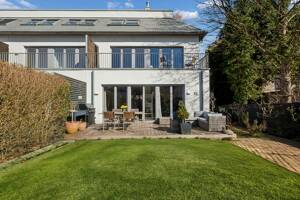Zuhause mitten in Blankenese – 22587 Hamburg – Vorschaubild 1