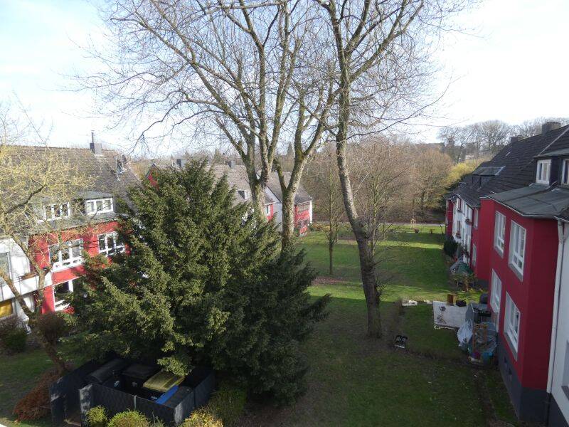 *** Altbauflair in Schlossparknähe! Sanierte DG-Wohnung mit Duschbad! *** – Essen – Vorschaubild 4