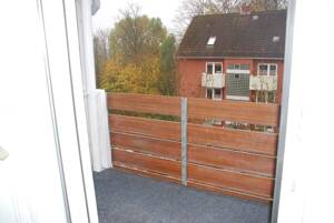 2 ZW mit Balkon in der Michelsenstr. 37 in Kiel zu vermieten - OTTO STÖBEN GmbH – 24114 Kiel – Vorschaubild 4