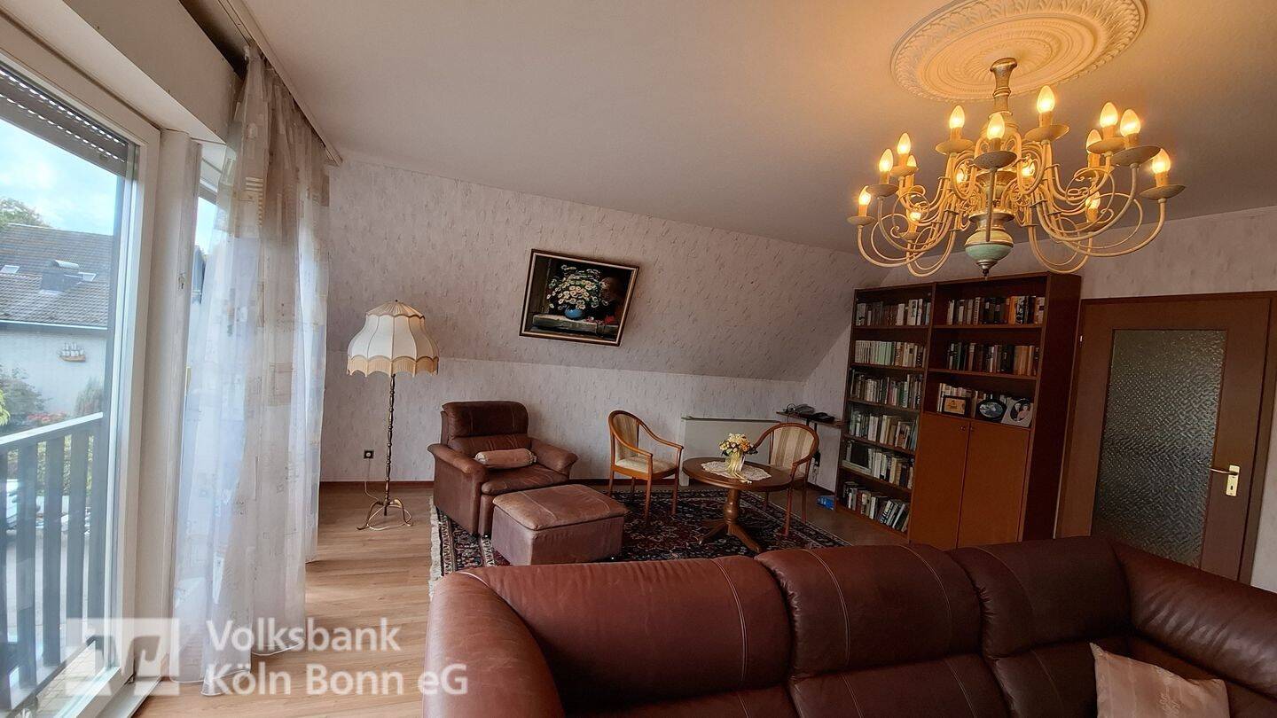 Bad Honnef-Aegidienberg-Großzügiges Zweifamilienhaus mit schönem Garten. – Bad Honnef – Vorschaubild 9