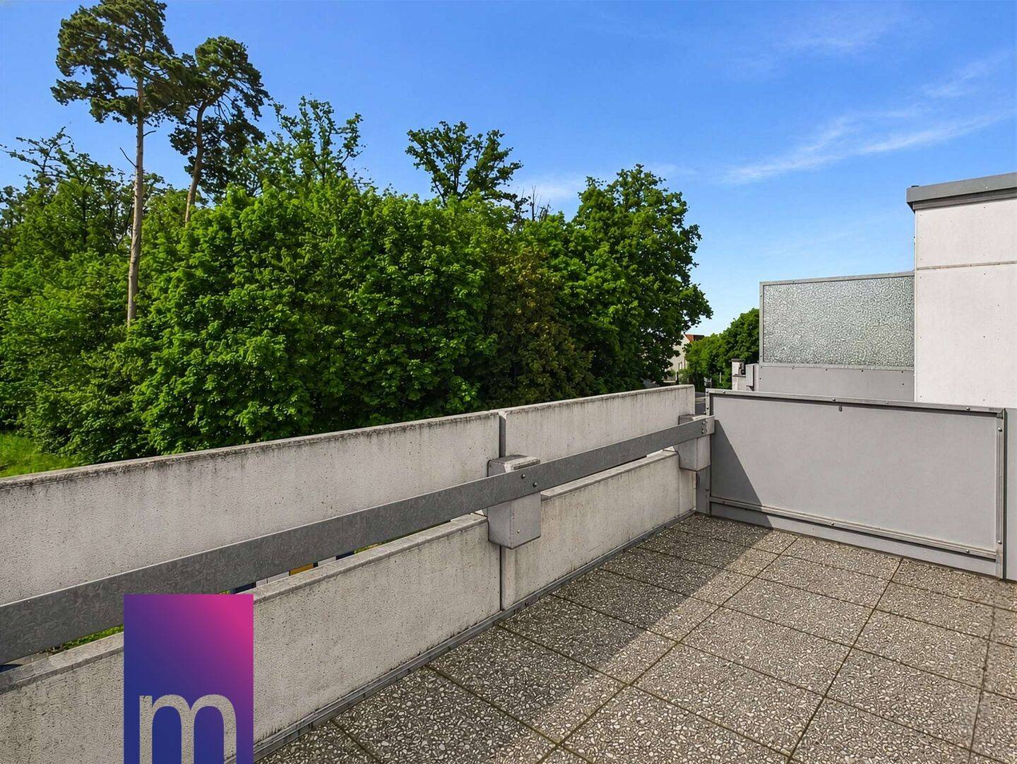 Wohnen in Stuttgart: Altersgerechte 2-Zi.-Whg mit Balkon, Aufzug, TG-Stellplatz & U-Bahn vor der Tür – Stuttgart – Vorschaubild 2