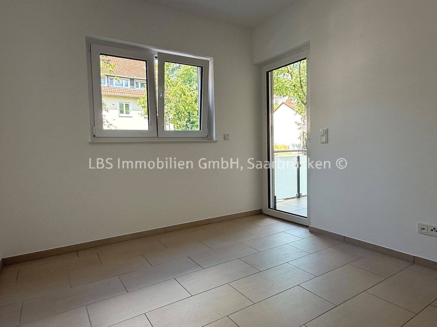Energetische und moderne 3ZKB Wohnung mit Einbauküche und Balkon – Saarbrücken – Vorschaubild 4