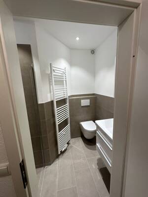 Selbst einziehen oder für KA, Vermietet, renoviert, 540€/Monat, Apartment, ca. 40m², 1,5 ZKB, inkl. EBK.
