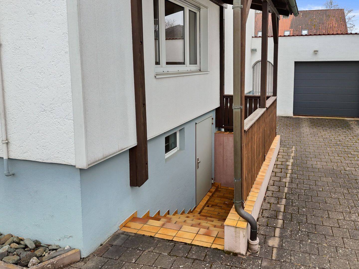 Renovierungsbedürftiges Ein- oder Zweifamilienhaus auf angenehm großen Grundstück in IN-Etting! – Ingolstadt – Vorschaubild 8