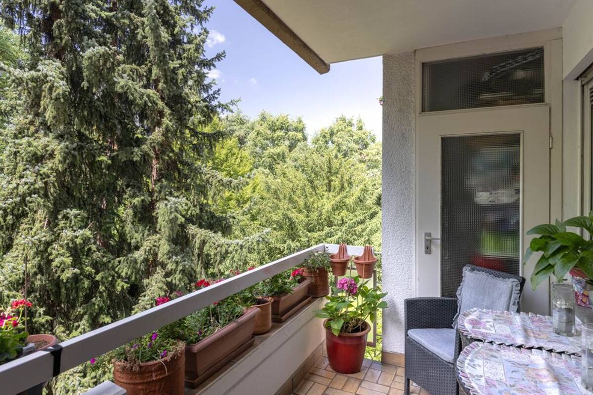 Ruhige schöne ETW Nähe Bethmannpark mit Balkon und TGP im Stadtkern mit sehr guter Infrastruktur – 60316 Frankfurt am Main – Bild 1 von 9