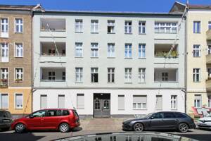 MFH in Kernlage Köpenick + genehmigter Neubau- und Ausbaureserve