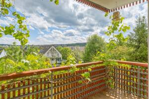++ Ruhige Wohnoase in grüner Lage mit herrlichem Garten und Panoramablick ++ – 70469 Stuttgart – Vorschaubild 9