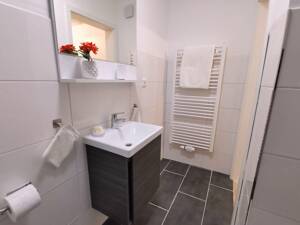 Wunderschön möblierte Wohnung in Essen – 45145 Essen – Vorschaubild 8