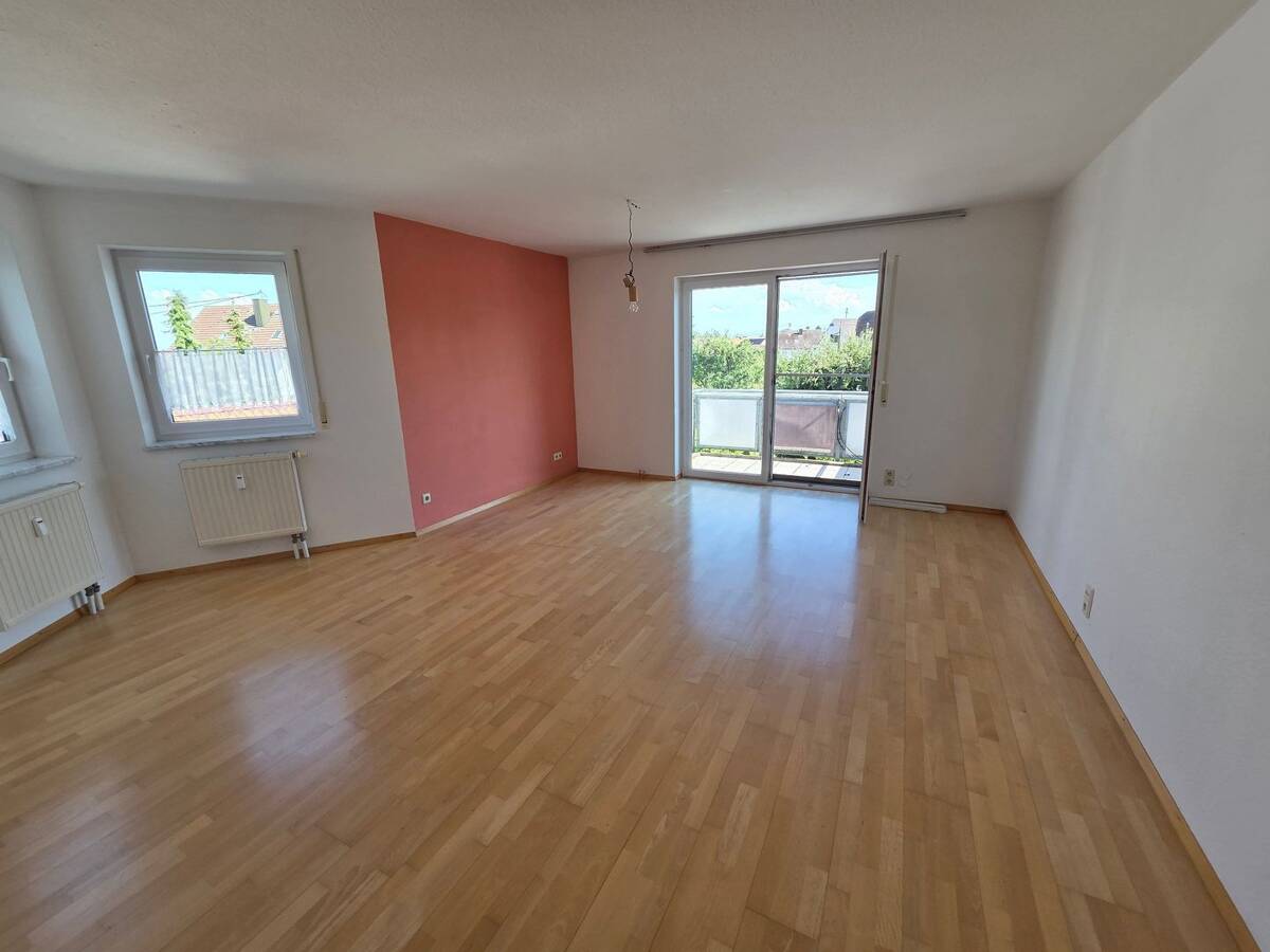2-Zimmer Wohnung mit Balkon in Holzschwang – 89233 Neu-Ulm – Bild 1 von 6