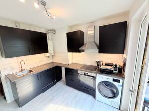 Helles 2-Zimmer-Wohnung mit Balkon – 50678 Köln – Vorschaubild 5