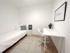 ?? Zwei möblierte Zimmer frei in moderner 4er-WG - Wasgaustraße 47, Frankfurt am Main! – 65929 Frankfurt am Main – Vorschaubild 8