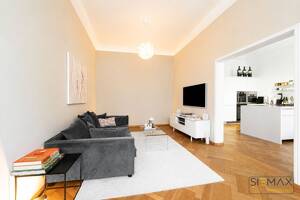 Altbaujuwel in Bestlage - 3,5 Zimmer mit Südwestbalkon am Prinzregentenplatz – 81675 München – Vorschaubild 5