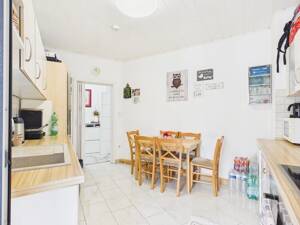 4 Zimmer Wohnung mit Balkon in gepflegtem Mehrfamilienhaus – 67063 Ludwigshafen am Rhein – Vorschaubild 8