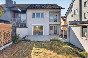 Renovierungsbedürftige Doppelhaushälfte mit Garten in ruhiger Lage von Neureut – 76149 Karlsruhe – Vorschaubild 5