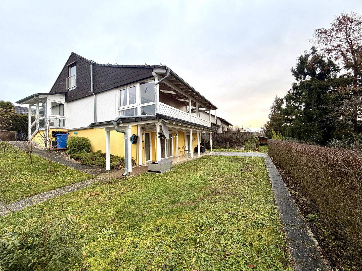 Freistehendes Haus – Jestetten – Bild 1 von 9