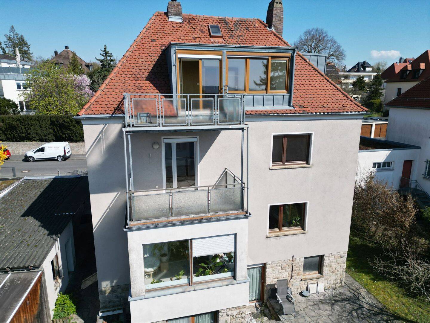 Mehrfamilienhaus mit Balkon und Terrasse in Würzburg Frauenland – Würzburg – Vorschaubild 3
