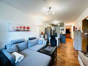 Balkonblick ins Grüne: 2-Zimmer-Wohnung in Erlangen – 91056 Erlangen – Vorschaubild 2