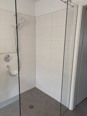 Bereits erstellte Neubau Dachgeschoss ETW mit Fahrstuhl in Bielefeld Mitte - in Nähe der Stauteiche – 33607 Bielefeld – Vorschaubild 9