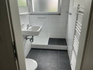 Schöne Wohnung sucht Mieter: praktische 3-Zi.-Wohnung – 28357 Bremen – Vorschaubild 3