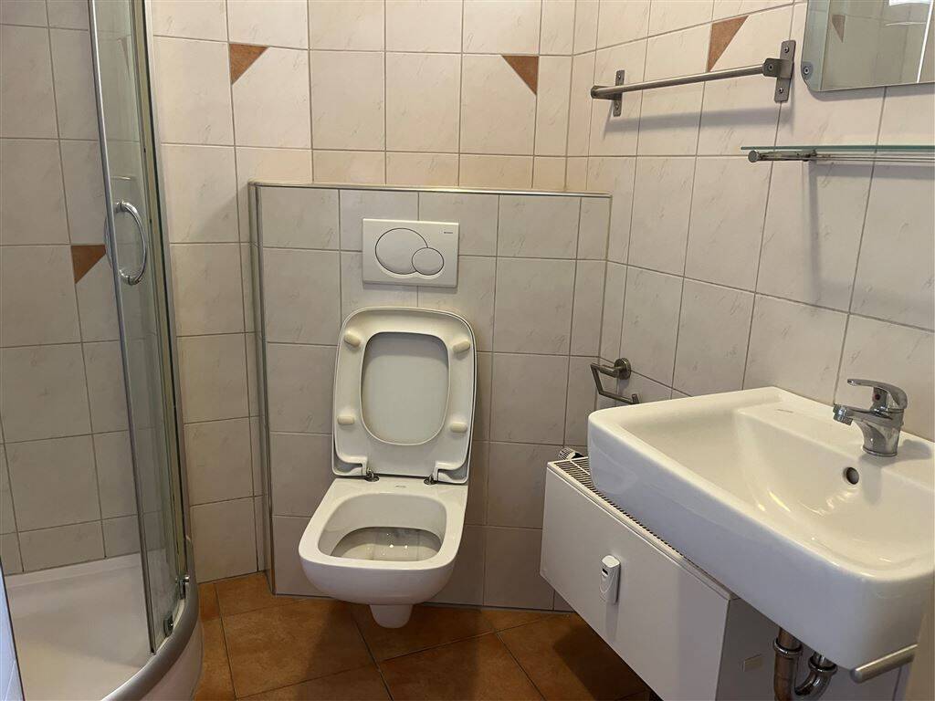 1-Zimmer-Appartement, ca 32 m² Wfl. in Regensburg Ost mit Tiefgaragenstellplatz – Regensburg – Vorschaubild 4