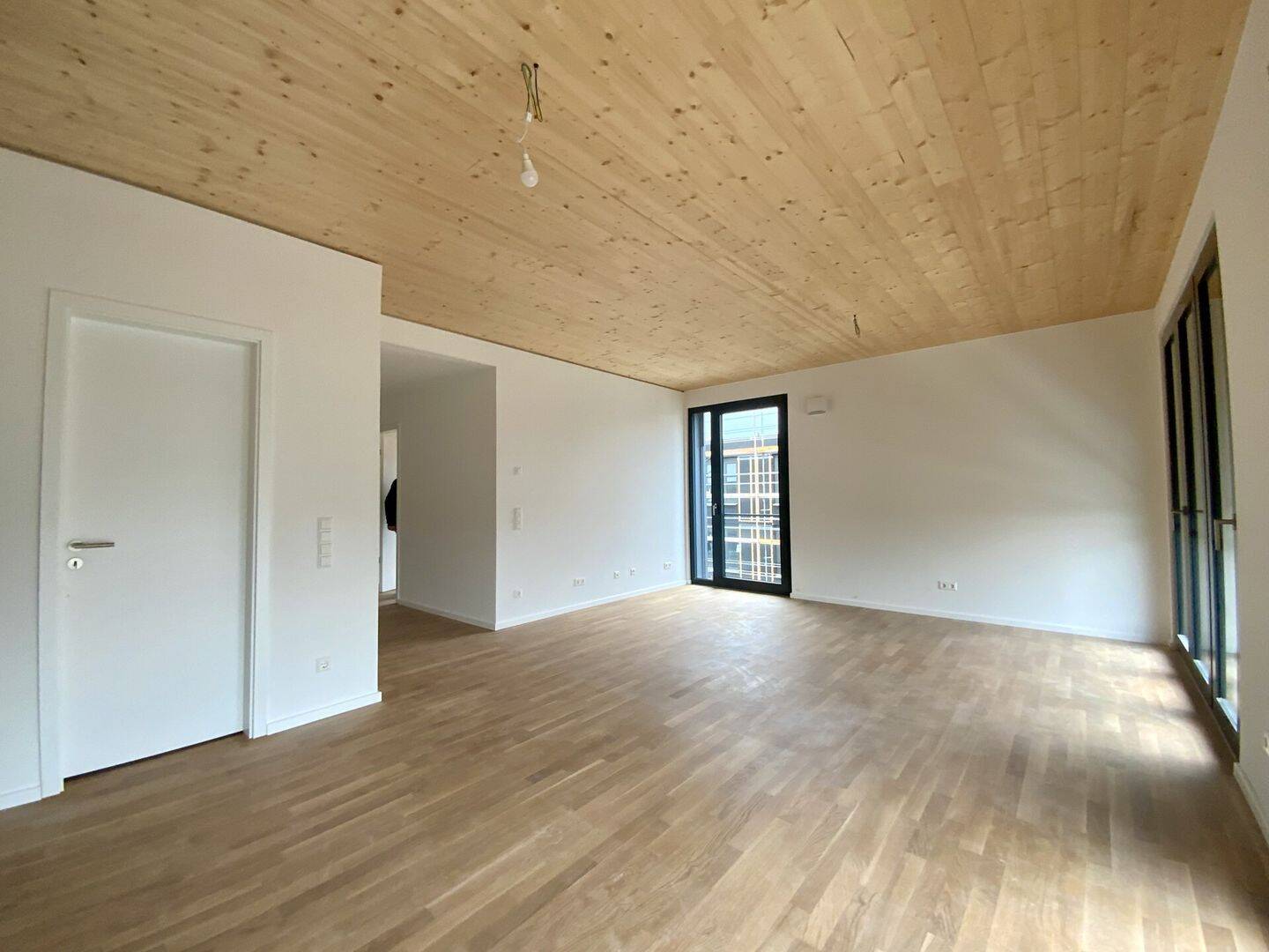 Erstbezug im Neubau: Exklusive 3-Zimmer-Wohnung mit EBK – Heilbronn – Vorschaubild 3