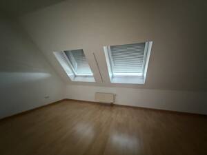 Gut geschnittene 4-Zimmer-Maisonette-Wohnung mit Dachloggia und 2 Bädern in Tennenlohe - freier Ausblick – 91058 Erlangen – Vorschaubild 7