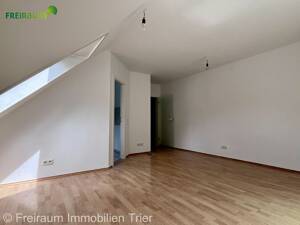 TR.-Euren: Renovierte und gemütliche 3ZKB DG Wohnung mit Balkon. – 54294 Trier – Vorschaubild 4