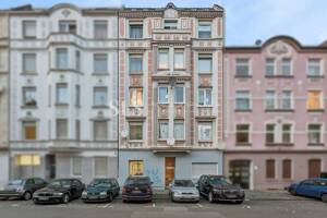 Altbau trifft Moderne: Perfekt geschnittene 2-Zimmer-Wohnung mit Balkon