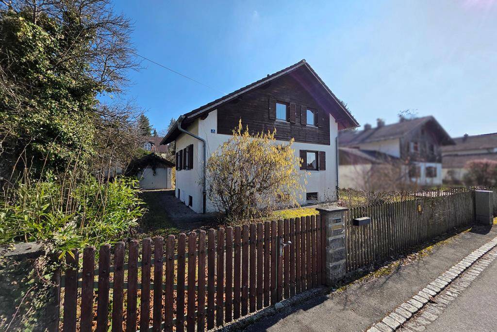 Idyllisches Einfamilienhaus mit Potenzial in Schäftlarn – Schäftlarn – Vorschaubild 5