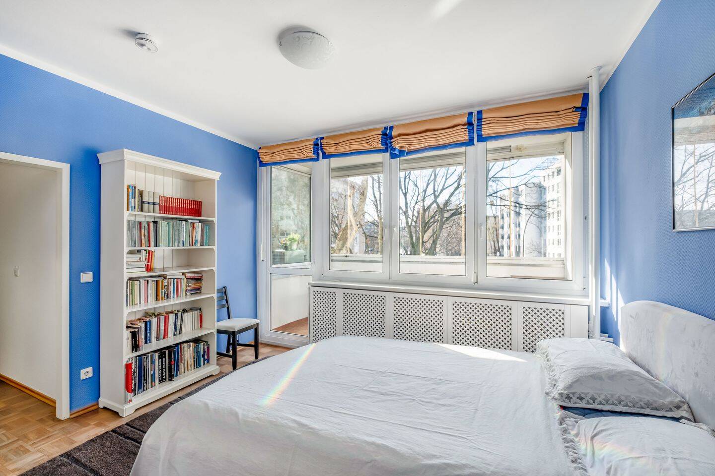 Zwischen KaDeWe & Viktoria-Luise-Platz: 3 Zimmer, 2 Loggien, 1 privater Stellplatz – Berlin – Vorschaubild 5