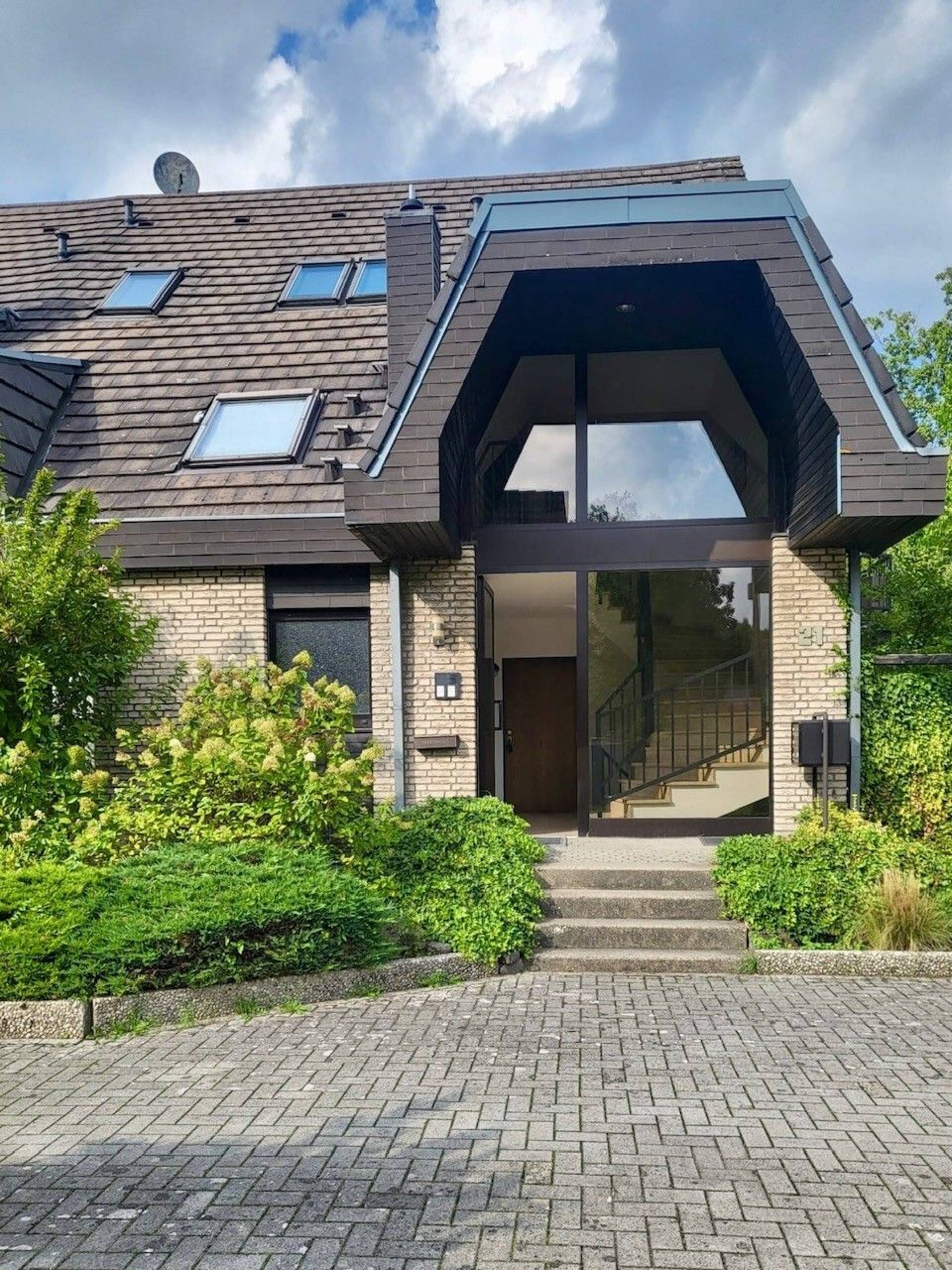 Haus in 40883 Ratingen mit 281 m² kaufen