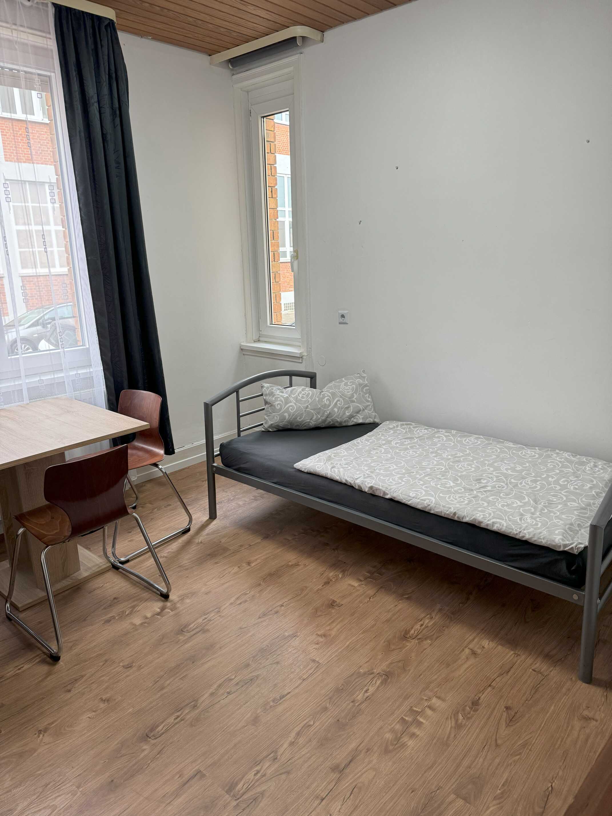 MÖBLIERTE 3-ZIMMER-WOHNUNG - auch einzeln anmietbar in S-Bad Cannstatt - 3429 – Stuttgart – Vorschaubild 9