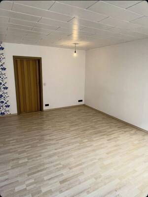 Unvermietete 3-Zimmer-Wohnung mit zwei Balkonen & Hobbyraum in Stuttgart-West – 70176 Stuttgart – Vorschaubild 4
