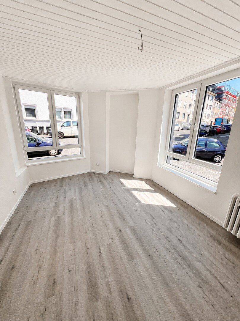 Schöne 5- Zimmerwohnung mit privatem Garten – Mönchengladbach – Vorschaubild 2