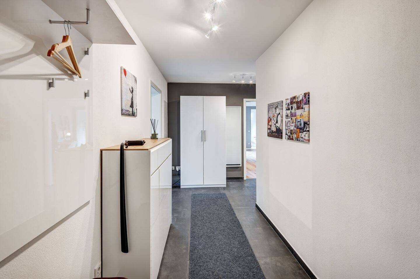Au: Exklusive, möblierte Wohnung mit großzügigem Balkon - bald frei – München – Vorschaubild 7
