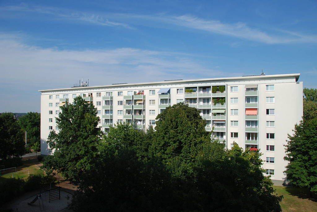 Tolle 2-Raum-Wohnung mit Balkon nahe Stadtpark – Chemnitz – Vorschaubild 4