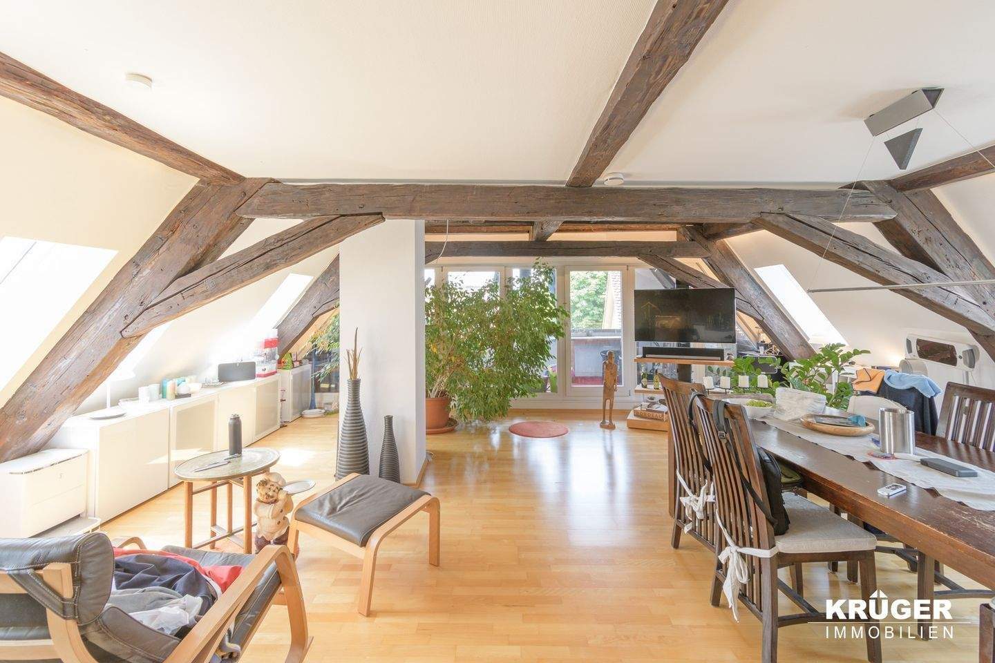 KA-Durlach / außergewöhnliche DG-Maisonette-Whg mit Süd-Loggia, 5 Zimmer und optional zwei TG-Stellplätze – Karlsruhe – Vorschaubild 5