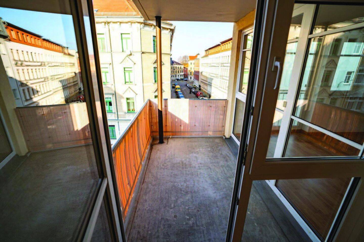 helle barrierefreie 3 Raum Whg. neu saniert mit Balkonen – Leipzig – Vorschaubild 3