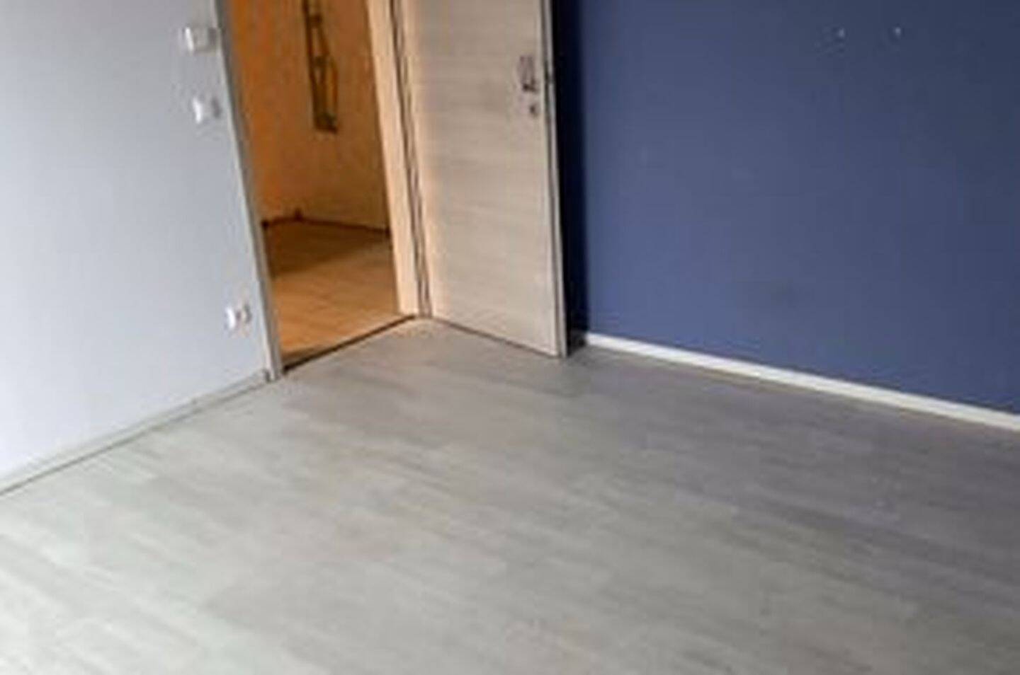Wesseling, Wärmepumpe, attraktives KfW 70 Haus, leerstehend, von Privat – Wesseling – Vorschaubild 9