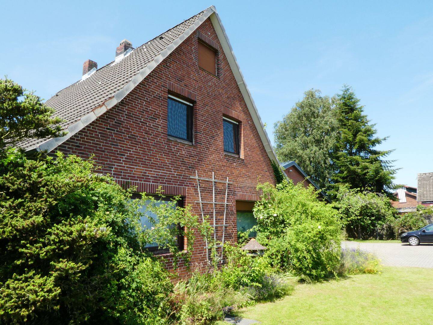 *** Seltene Gelegenheit - Geräumiges Wohnhaus mit multifunktionaler Lagerhalle, auf großem Grundstück, in strategisch guter Lage *** – Blomesche Wildnis – Vorschaubild 4