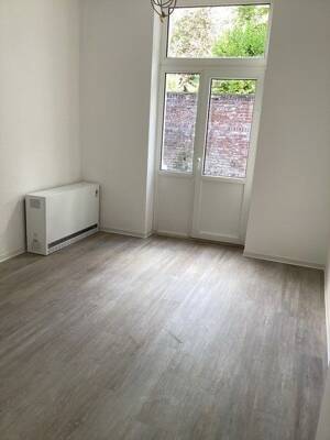 Frisch sanierte 2-Zimmer-Wohnung im Erdgeschoss mit eigener Terrasse