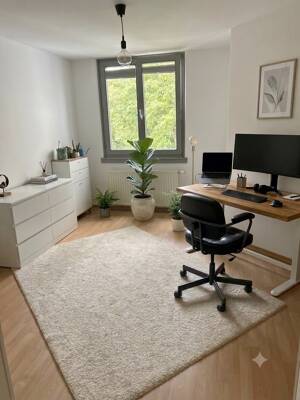 Zentrale & ruhige Lage: Helle 4-Zimmer – Ohne Maklerprovision! – 80809 München – Vorschaubild 6