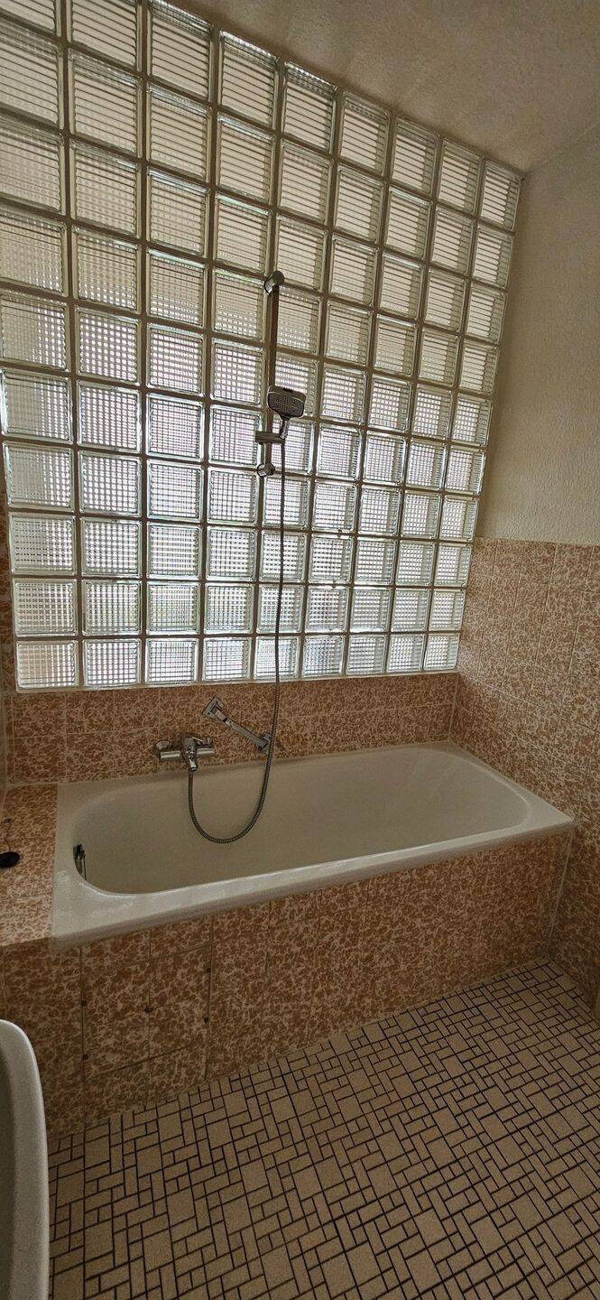Nähe Wöhrder See: Ruhige 2-Zimmer-Wohnung mit Ost-Balkon im Jugendstil-Altbau – Nürnberg – Vorschaubild 5