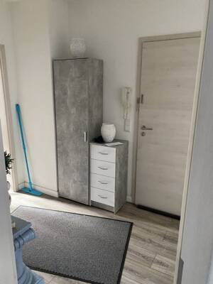 Renovierte, helle 2 Zimmer Wohnung zum wohlfühlen mit gemütlichem Balkon im 1. Stock – 47139 Duisburg – Vorschaubild 7